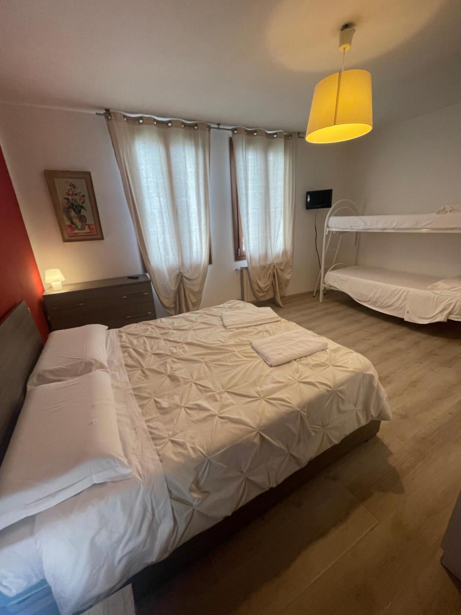 Romantic Enchantment With Private Bathroom Венеция Екстериор снимка